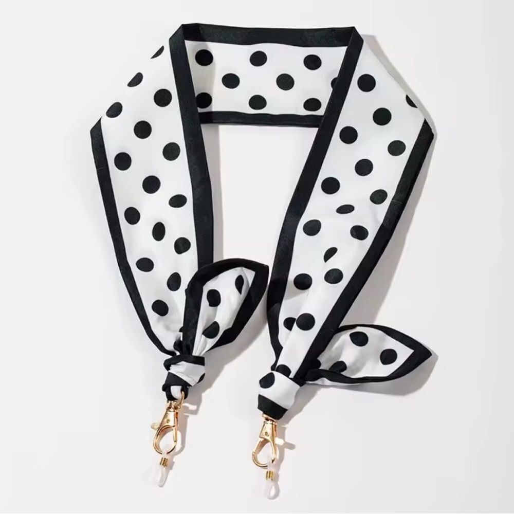 Polka Dot sunglasses chain Q3